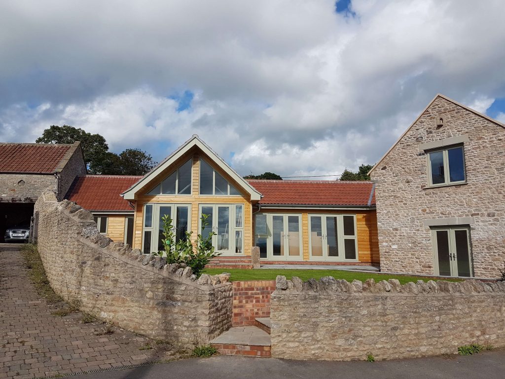 New House at Westbury - House and drive